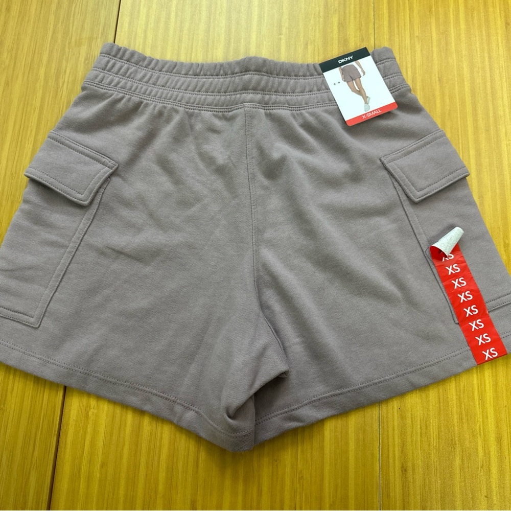 DKNY Women's French Terry Classic Fit Ultra-Soft Cargo Short XS Purple